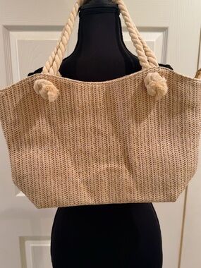 Neutral Cream Woven Rope-Handle Tote